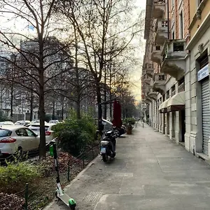 Sara - Sweet For Experience , Milano Italia