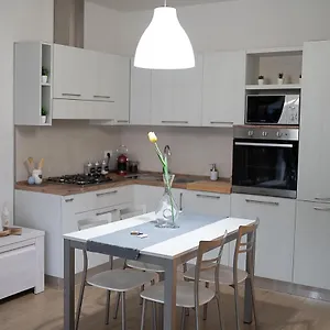 La Casa Di Anna , Domegliara Italia