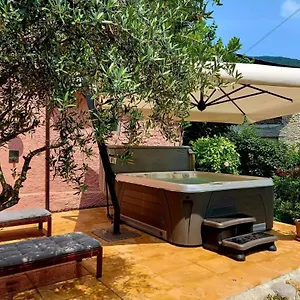 La Casa Rosa Di Segusino , Sequsino Italia